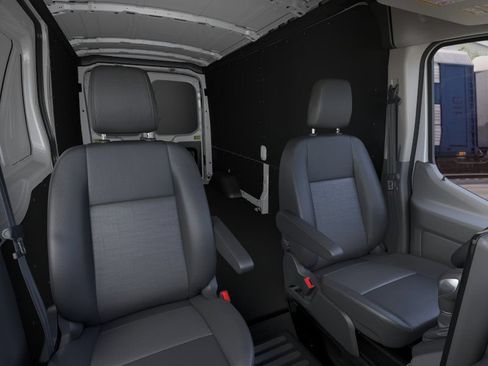 New 2026 Ford Transit 250 148 Medium Roof RWD image 12