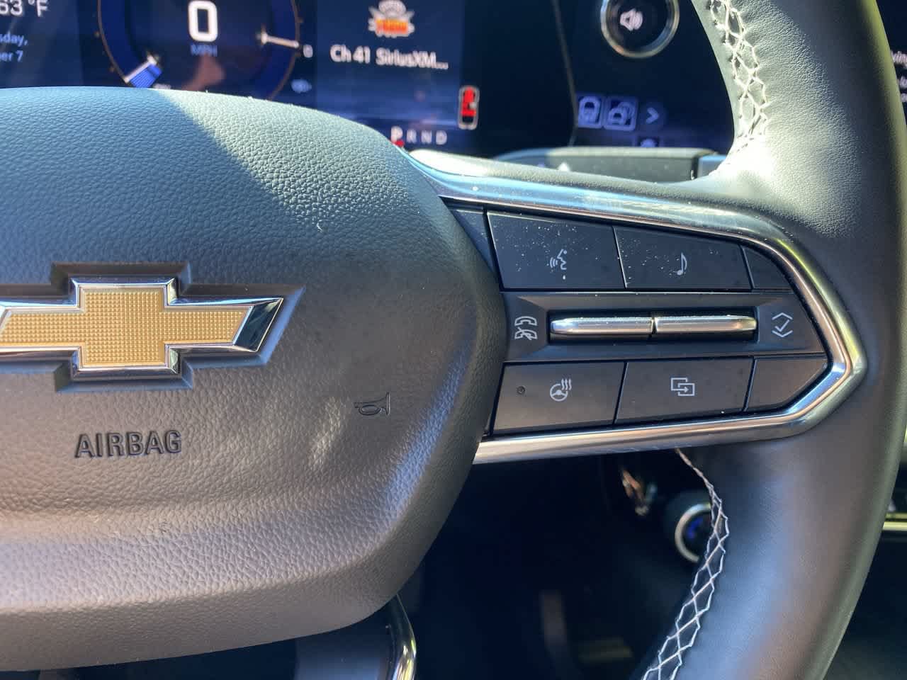 Used 2024 Chevrolet Equinox EV LT AWD/4WD image 21