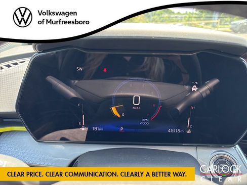 Used 2025 Chevrolet Trax LT w/ Driver Confidence Package FWD image 18