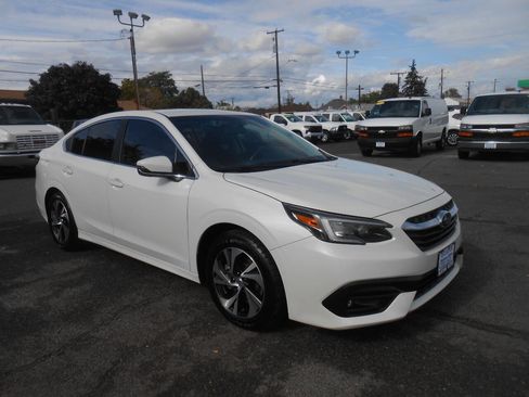 Used 2021 Subaru Legacy Premium image 3