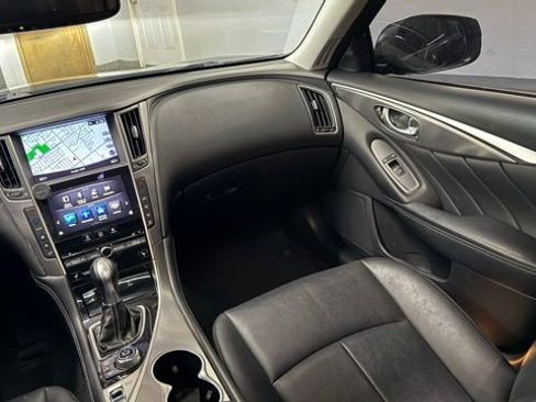 Used 2016 INFINITI Q50 3.0t Premium w/ Driver Assistance Package AWD/4WD image 27