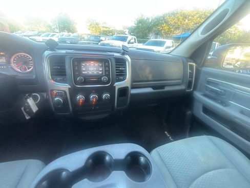 Used 2016 RAM 1500 Classic SLT RWD image 12