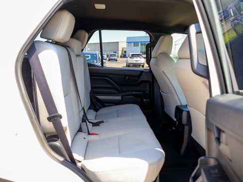 Used 2025 Toyota 4Runner SR5 RWD image 12