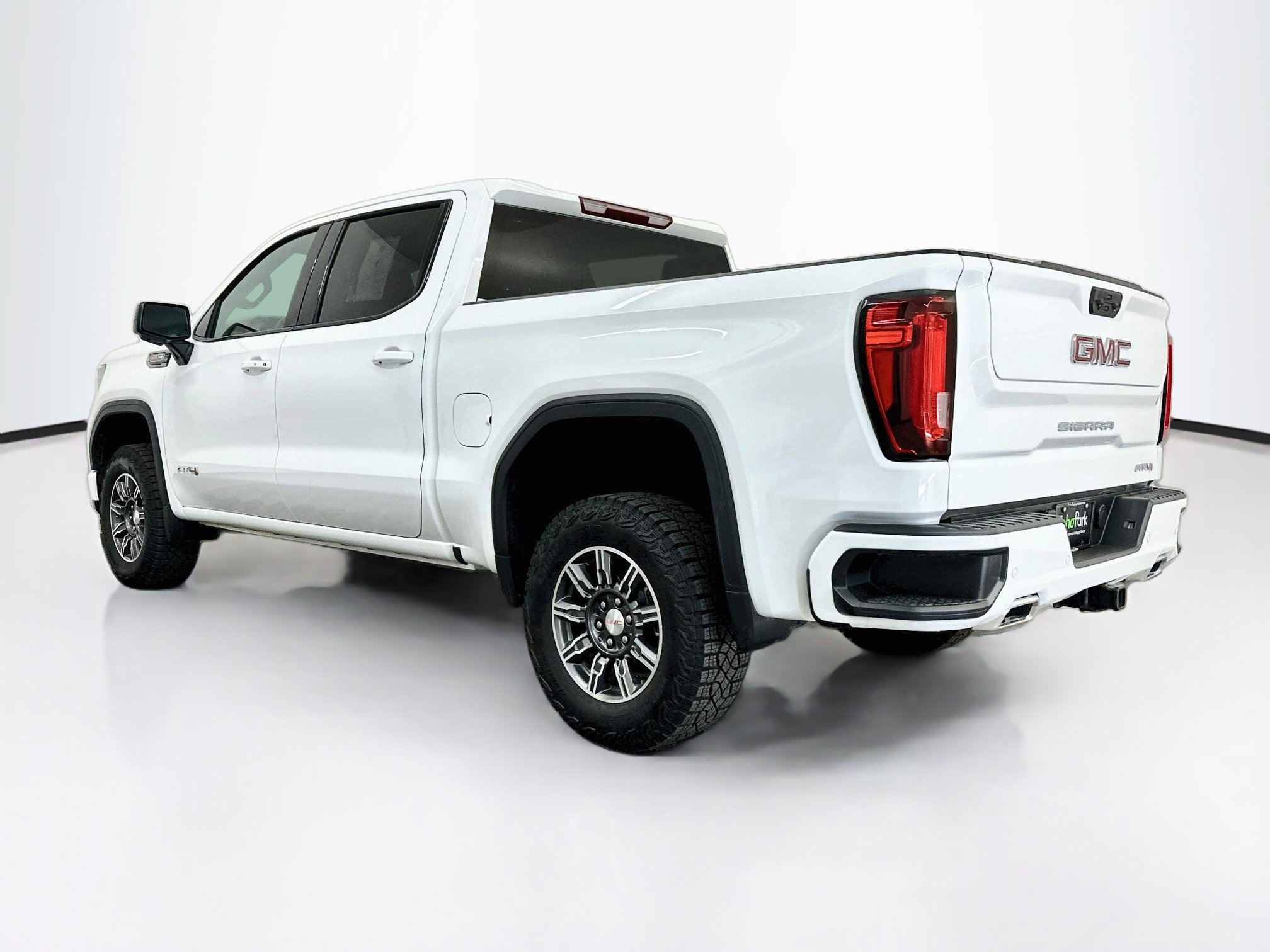 Used 2026 GMC Sierra 1500 AT4 AWD/4WD image 5