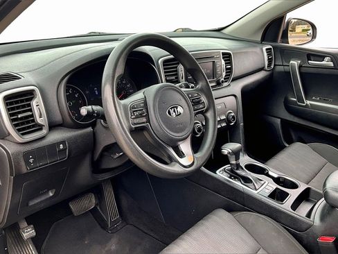 Used 2019 Kia Sportage LX image 13