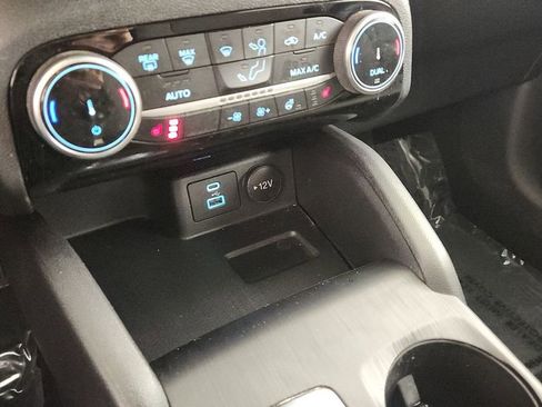 Used 2022 Ford Escape SE w/ Convenience Package AWD/4WD image 17