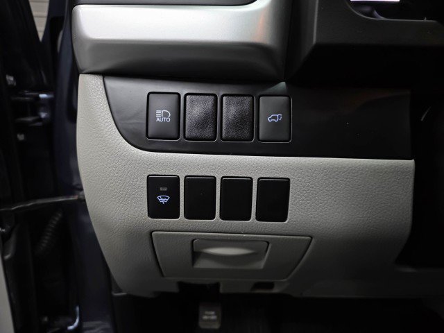 Used 2017 Toyota Highlander XLE AWD/4WD image 33