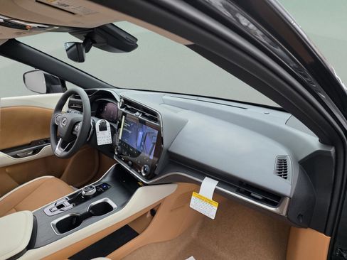 New 2026 Lexus RZ 350e image 23