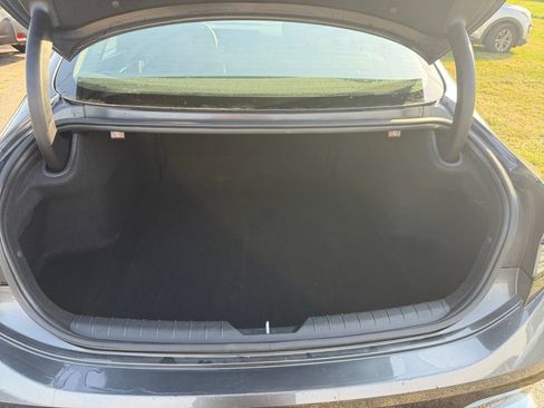 Used 2025 Hyundai Sonata SEL FWD image 21