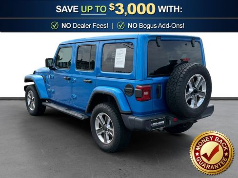 Used 2022 Jeep Wrangler Unlimited Sahara w/ LED Lighting Group AWD/4WD image 10
