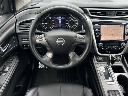 Used 2023 Nissan Murano SL w/ SL Moonroof Package image 17