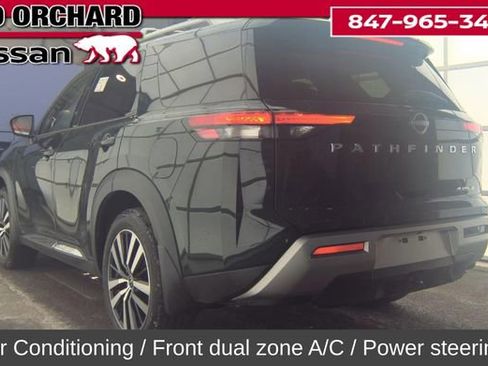 Used 2024 Nissan Pathfinder Platinum w/ Cargo Package image 5