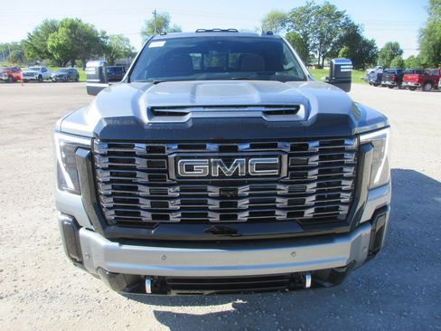 New 2026 GMC Sierra 2500 Denali Ultimate w/ Max Trailering Package AWD/4WD image 12