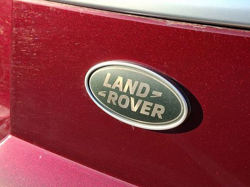 Used 2017 Land Rover Range Rover Sport SE image 33