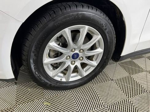 Used 2016 Ford Fusion S image 25