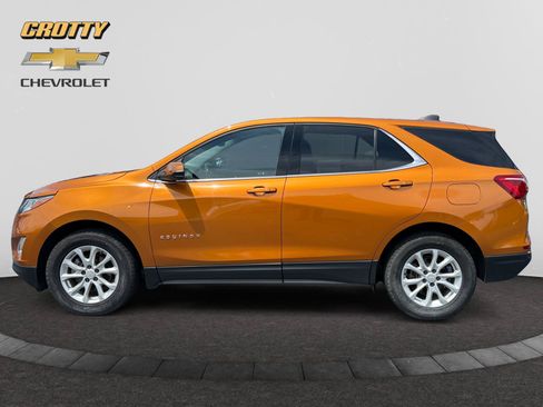 Used 2019 Chevrolet Equinox LT AWD/4WD image 2