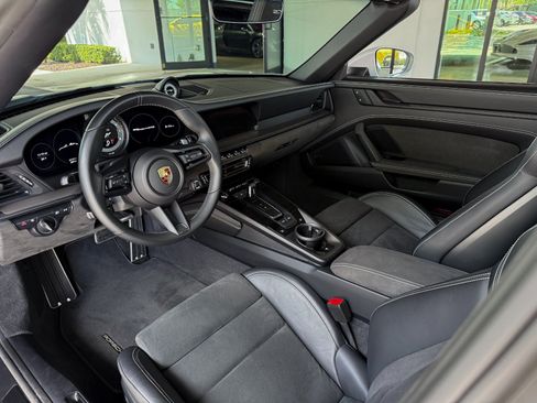 Used 2024 Porsche 911 Targa 4 GTS AWD/4WD image 20
