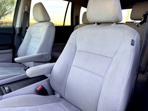 Used 2018 Honda Pilot EX image 13