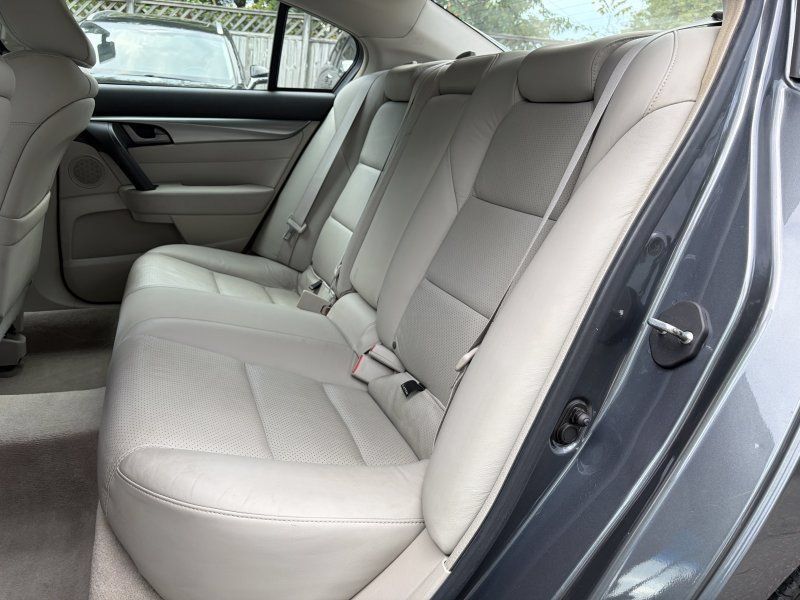 Used 2009 Acura TL w/ Technology Package FWD image 17