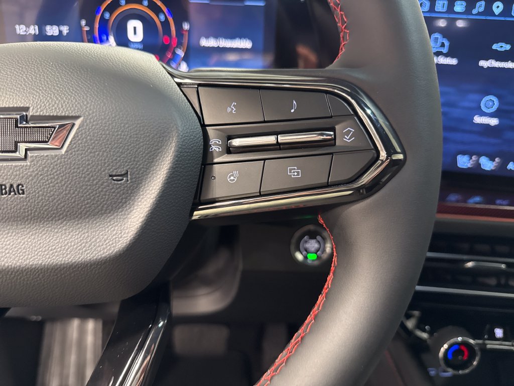 New 2027 Chevrolet Traverse RS AWD/4WD image 4