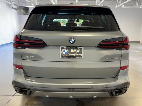 New 2026 BMW X5 sDrive40i w/ M Sport Package image 9