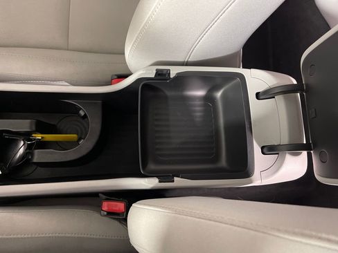 Certified 2025 Hyundai Kona SEL image 26