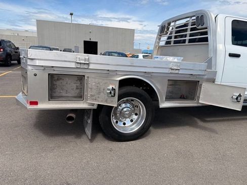 Used 2024 RAM 5500 Tradesman w/ Chrome Appearance Group AWD/4WD image 23
