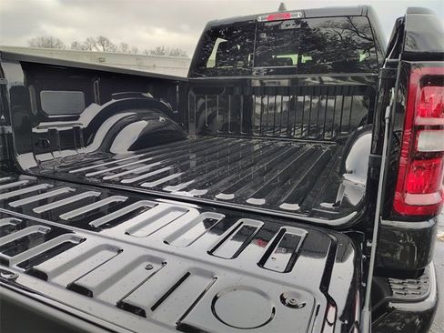 New 2026 RAM 1500 Big Horn w/ Night Edition image 31