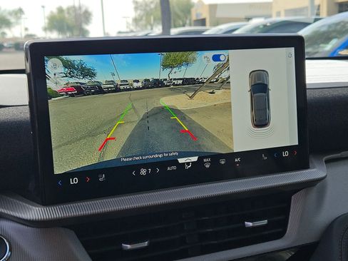 Used 2025 Ford Explorer Active w/ Active Comfort Package image 15