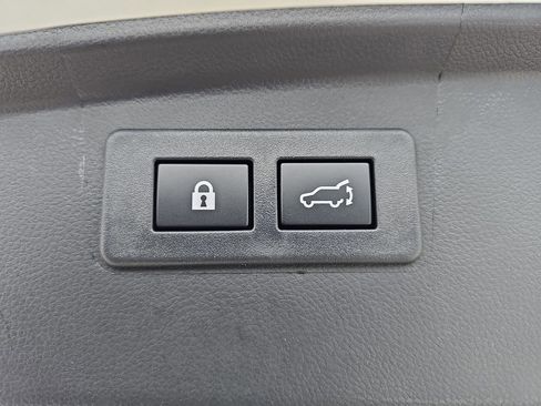 Certified 2025 Subaru Outback Touring XT image 16