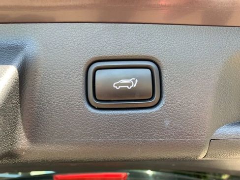 Certified 2024 Hyundai Palisade SEL image 7