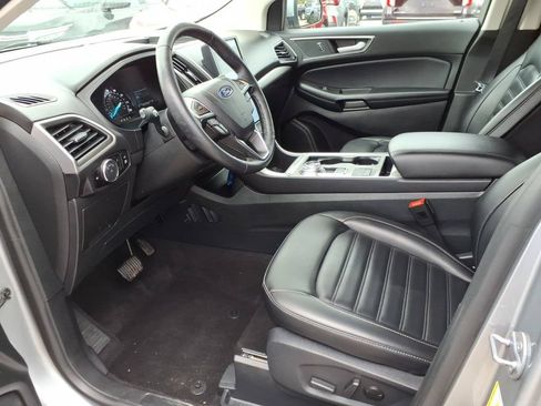Used 2024 Ford Edge SEL w/ Convenience Package AWD/4WD image 10