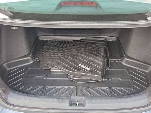 Used 2024 Honda Civic Sport image 7