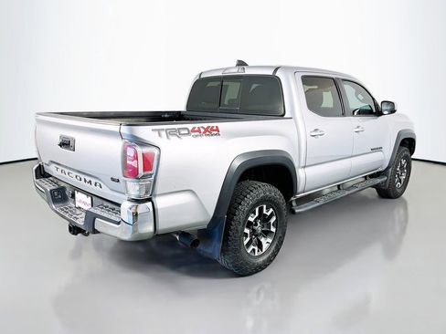 Used 2023 Toyota Tacoma TRD Off-Road AWD/4WD image 7