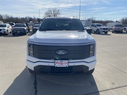 Used 2024 Ford F150 Lightning Flash image 2