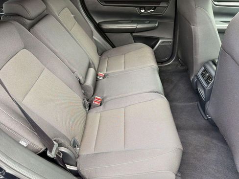 Used 2025 Honda CR-V LX image 27
