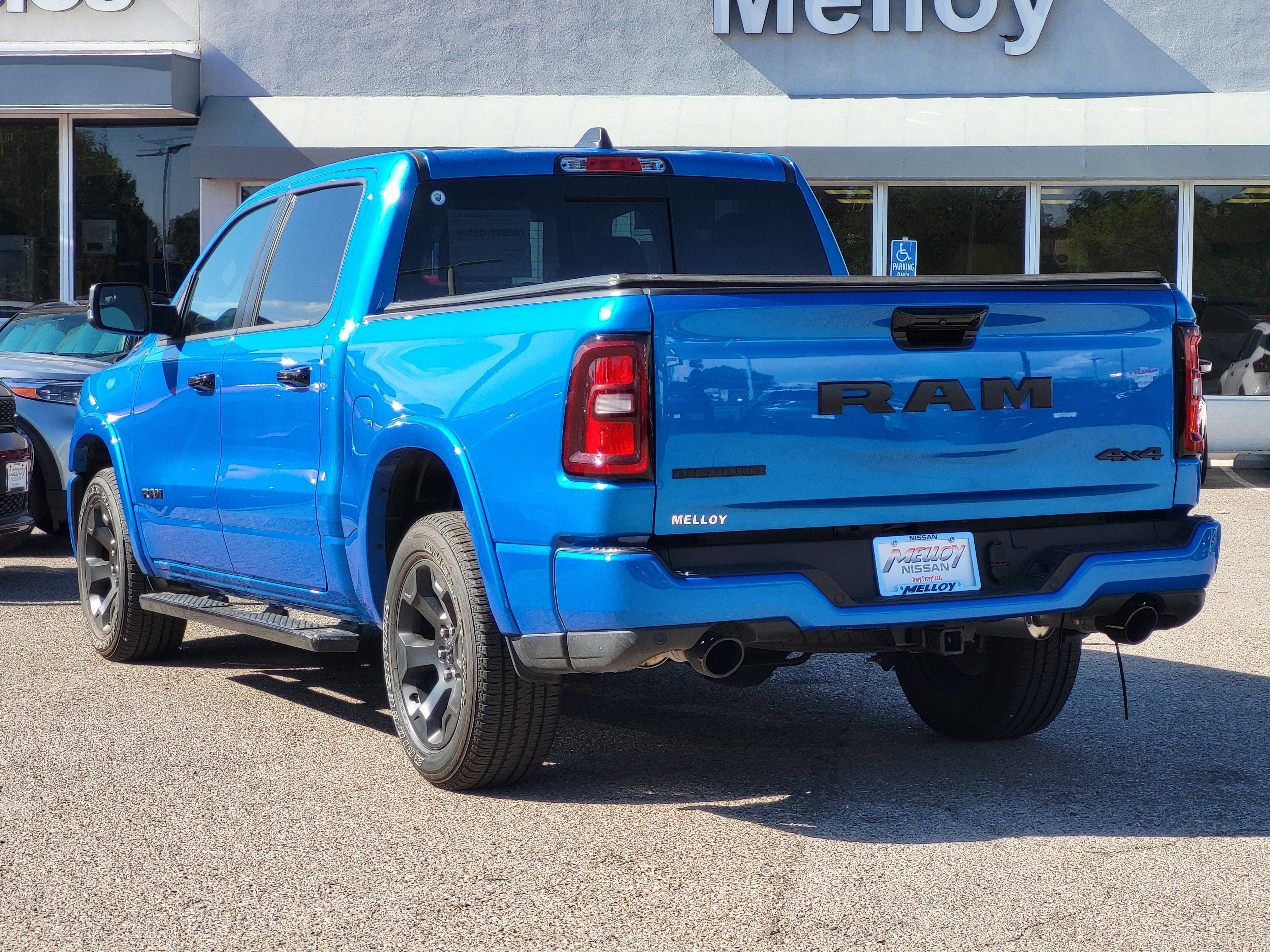 Used 2025 RAM 1500 Big Horn AWD/4WD image 6