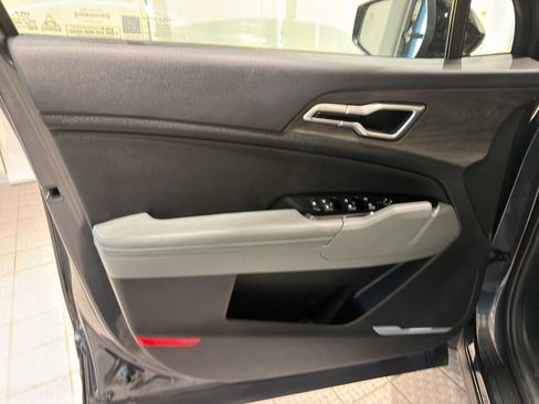 Used 2024 Kia Sportage X-Line w/ X-Line Premium Package image 15