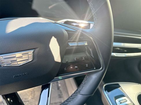 Used 2024 Cadillac Lyriq Tech image 18