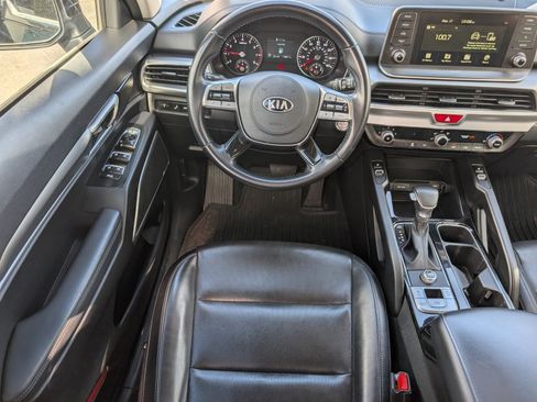 Used 2021 Kia Telluride S image 11