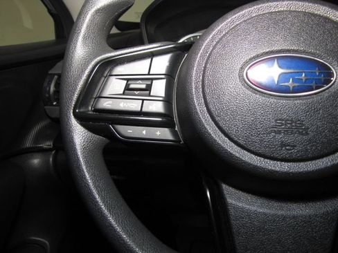 Used 2025 Subaru Crosstrek 2.0i Premium AWD/4WD image 5