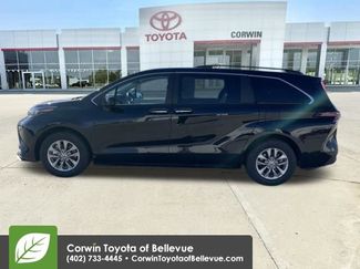 Used 2025 Toyota Sienna XLE video 2