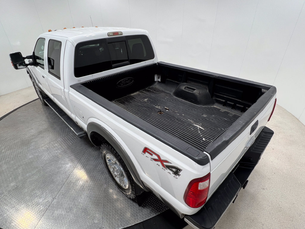 Used 2014 Ford F250 Lariat w/ Chrome Package AWD/4WD image 27