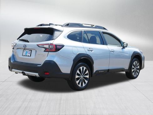 Certified 2025 Subaru Outback Limited XT w/ Popular Package #2 AWD/4WD image 7