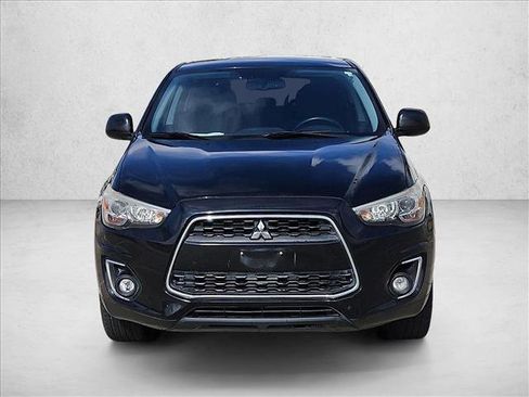 Used 2014 Mitsubishi Outlander Sport SE image 2