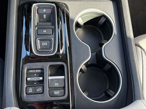 Certified 2023 Honda Pilot Elite image 36