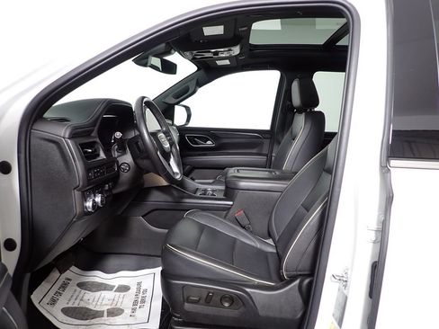 Used 2022 GMC Yukon SLT w/ SLT Premium Package AWD/4WD image 25