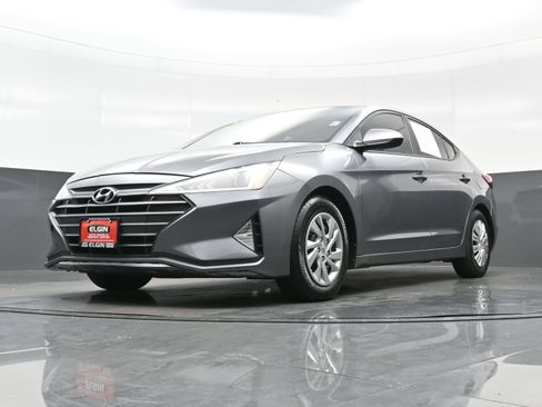 Used 2019 Hyundai Elantra SE w/ Cargo Package FWD image 22