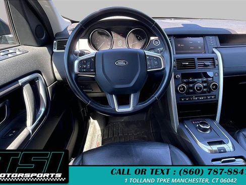 Used 2019 Land Rover Discovery Sport SE AWD/4WD image 5