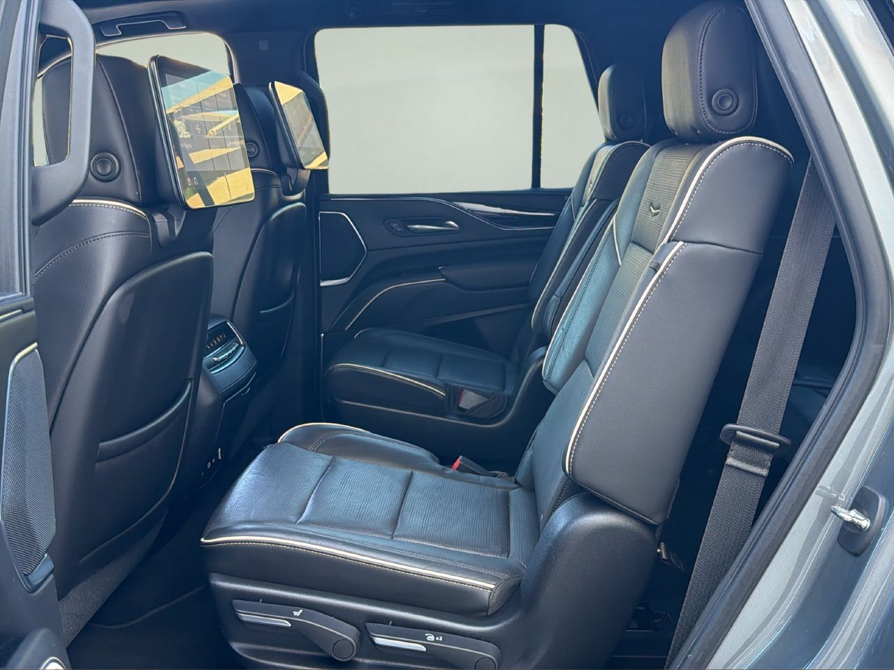 Used 2021 Cadillac Escalade Sport w/ Driver Assist Tech Package RWD image 13